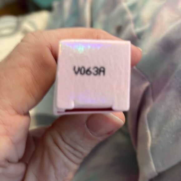 Jeffree Star Cosmetic Red Affair Supreme Gloss Electric Red Full Pigment Lipglos - Picture 7 of 8